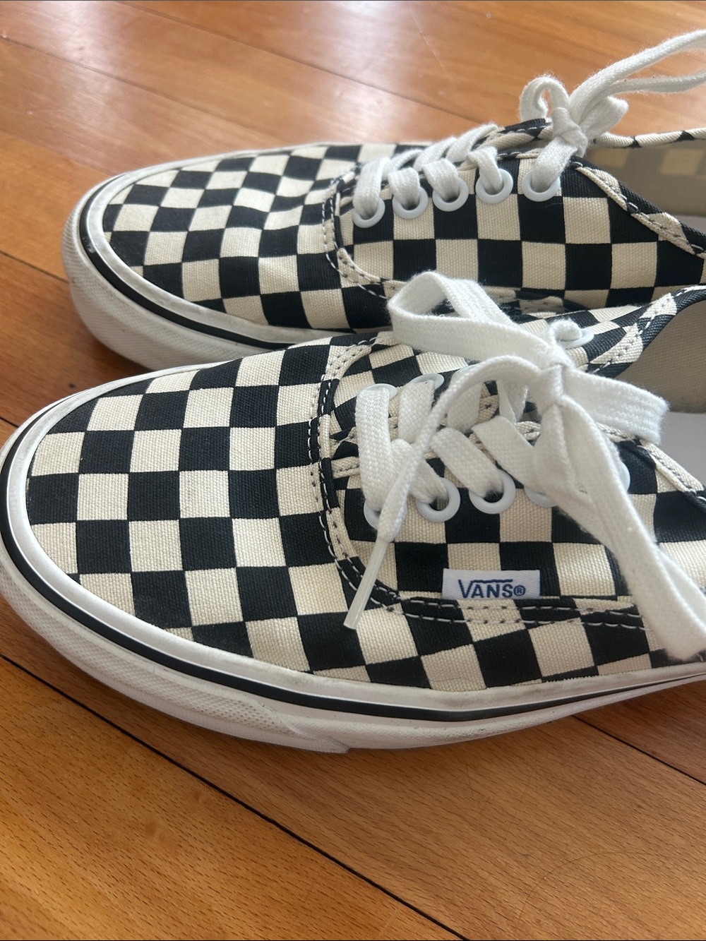 Vans Checkerboard Authentic 44 DX and Sk8-Hi - Picture 3 of 7